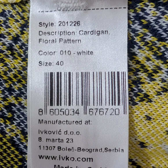 Floral Button-Up Cardigan - Picture 6 of 13